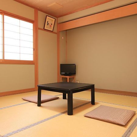 ホテルShinya 豊岡市 エクステリア 写真