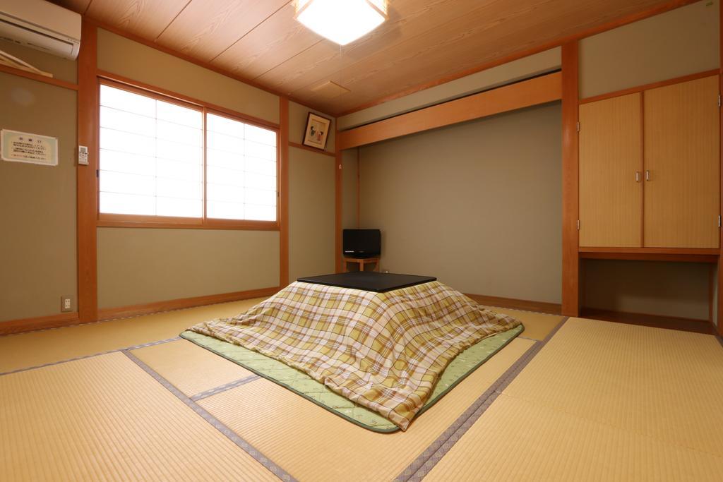 ホテルShinya 豊岡市 エクステリア 写真